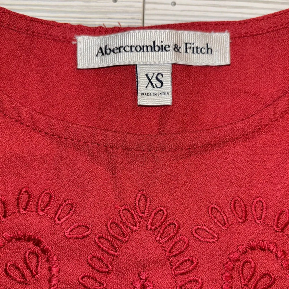 Abercrombie and Fitch Embroidered Shift Dress - Picture 4 of 7
